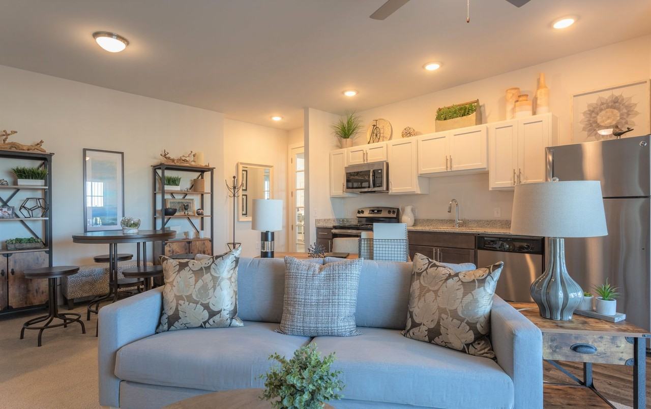 PARK 216 Luxury Apartments (1001 Beringer Road, Suffolk, VA 23435) - Photo 2 of 50