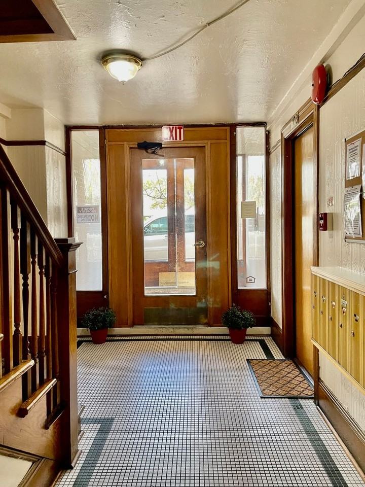 Converse Court Apartments - Photo 7 of 35