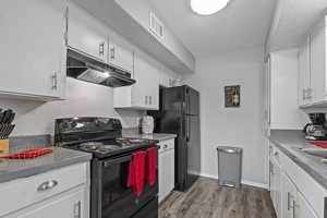 featured image of 1200 Ridgeway Dr