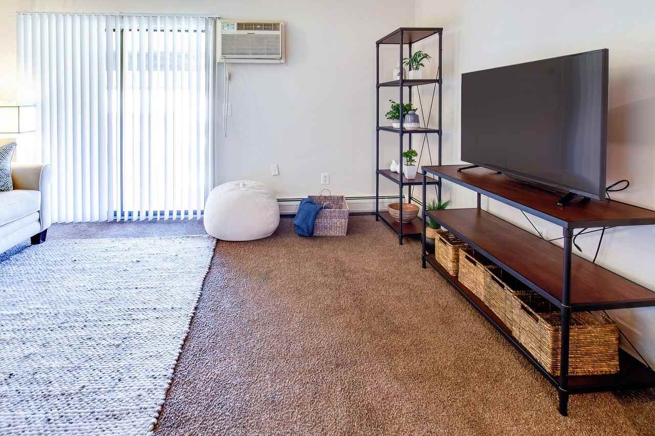 Perry Place Apartments LLC - Photo 3 of 48