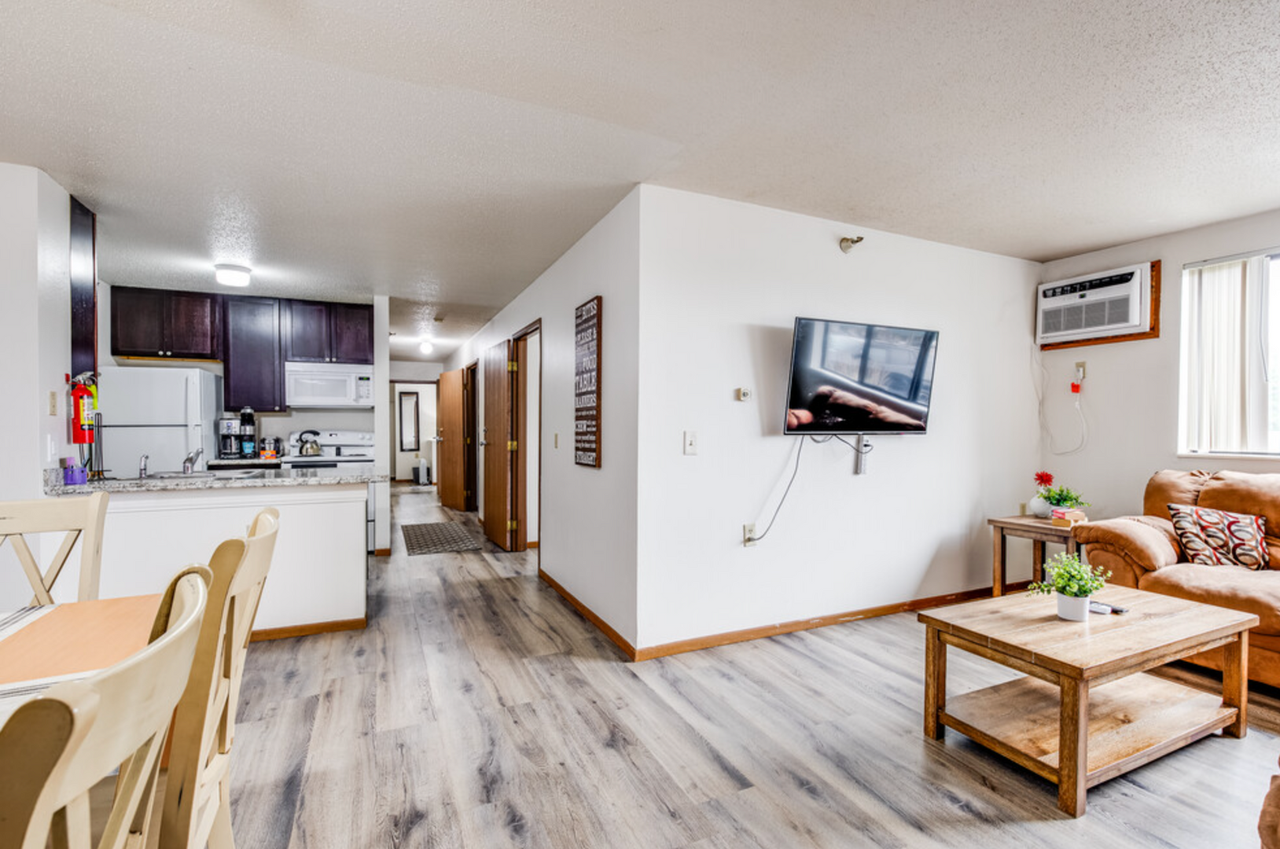 Century Commons Student Housing - Photo 4 of 33