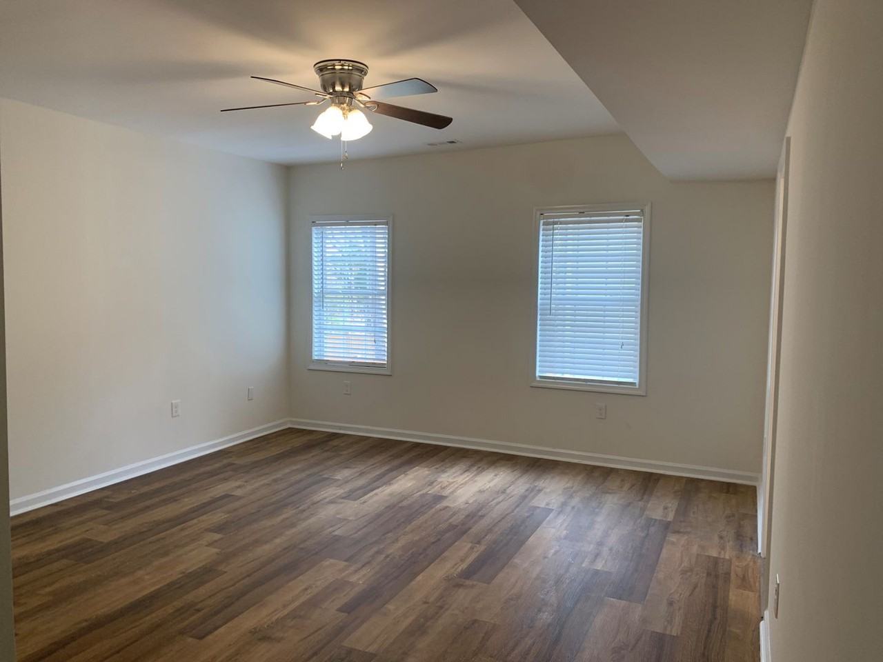 525 26th Street - Photo 3 of 14