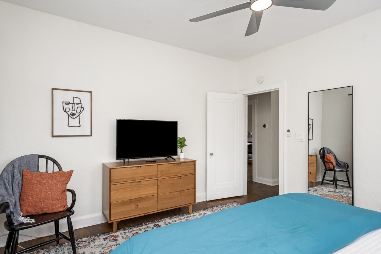 2 Bedroom 2 Bathroom - Photo 7 of 50