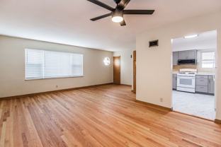 (605) 5005 Winona - Photo 1 of 1