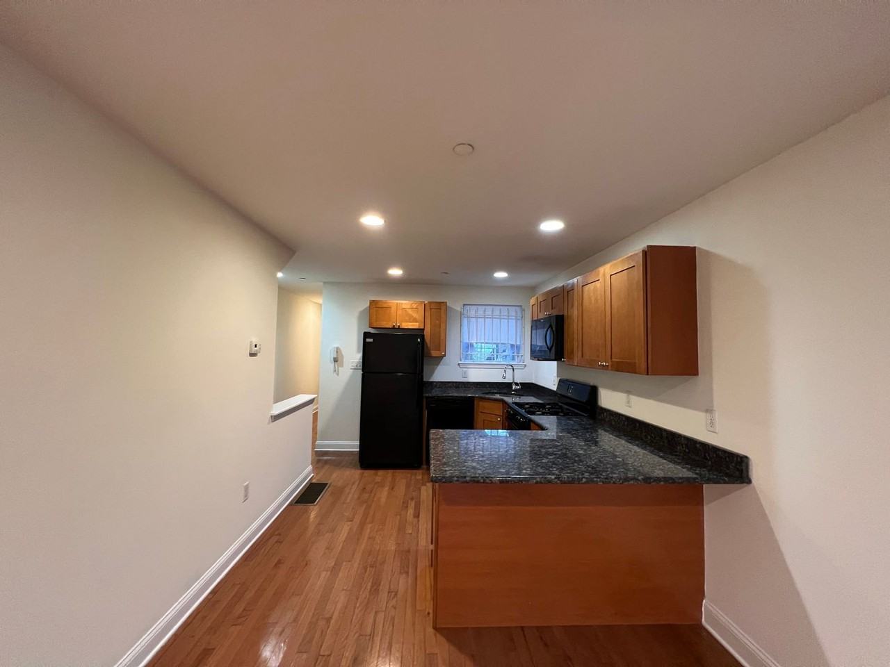 2215 N Camac St - Photo 3 of 35