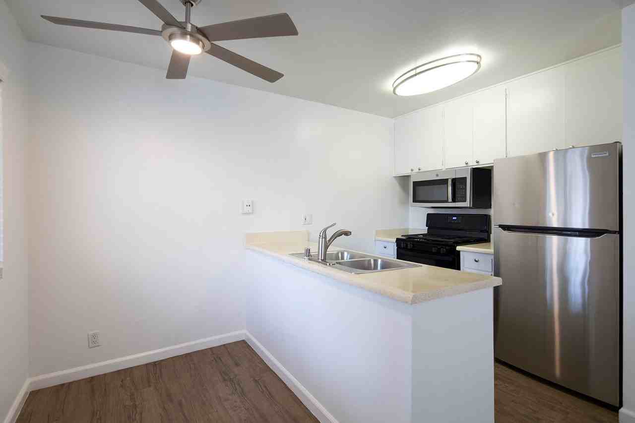 Villas at Carlsbad - Photo 6 of 26
