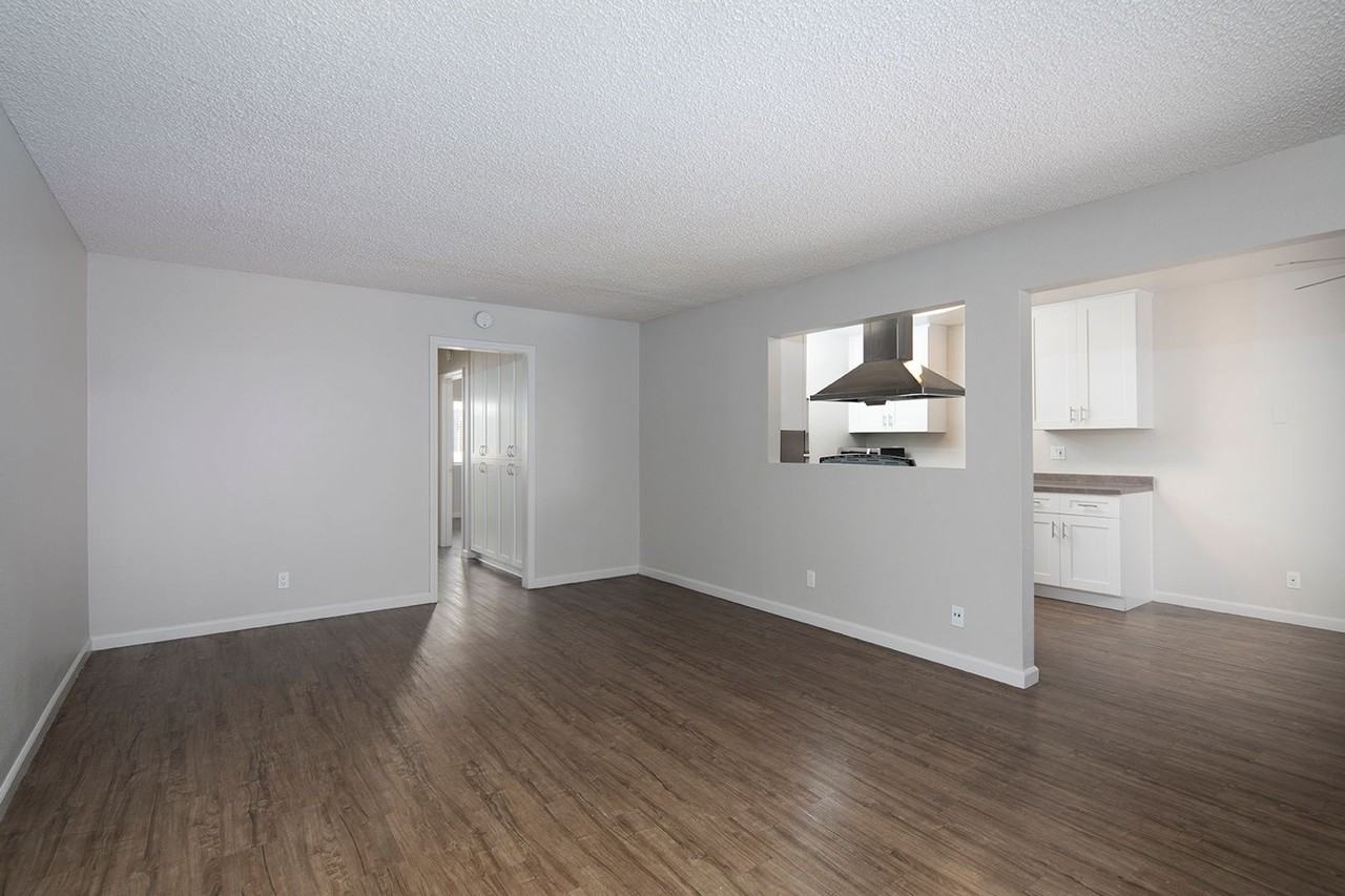 Villas at Carlsbad - Photo 4 of 48