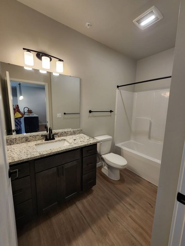 500 N Tratt St - Photo 4 of 22