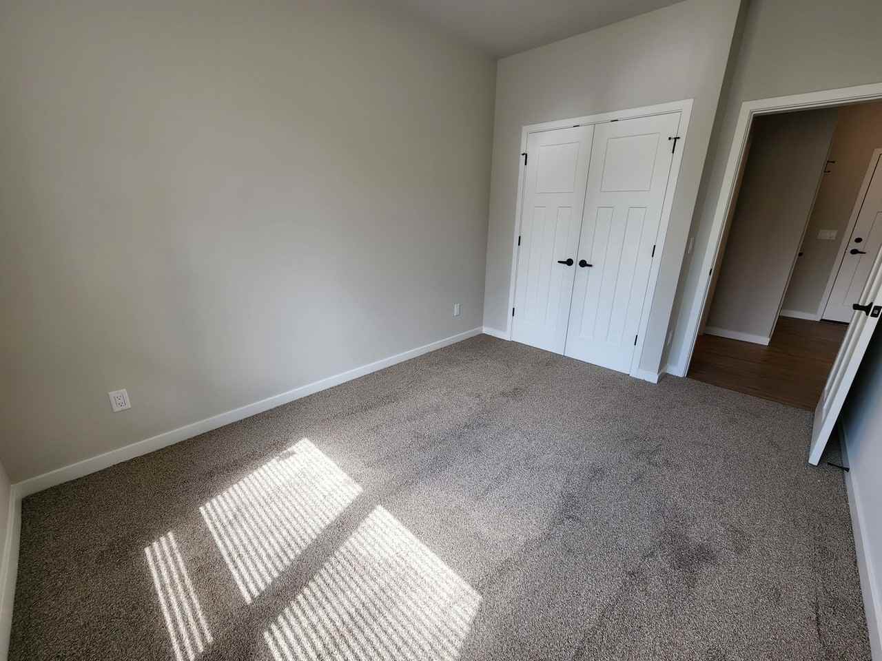 500 N Tratt St - Photo 6 of 22