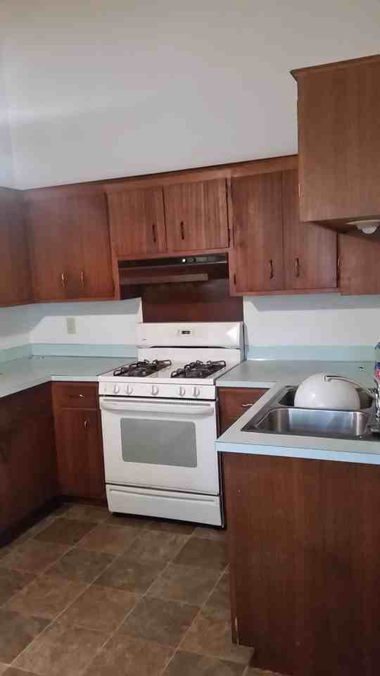 3618 Harrison Ave - Photo 2 of 9