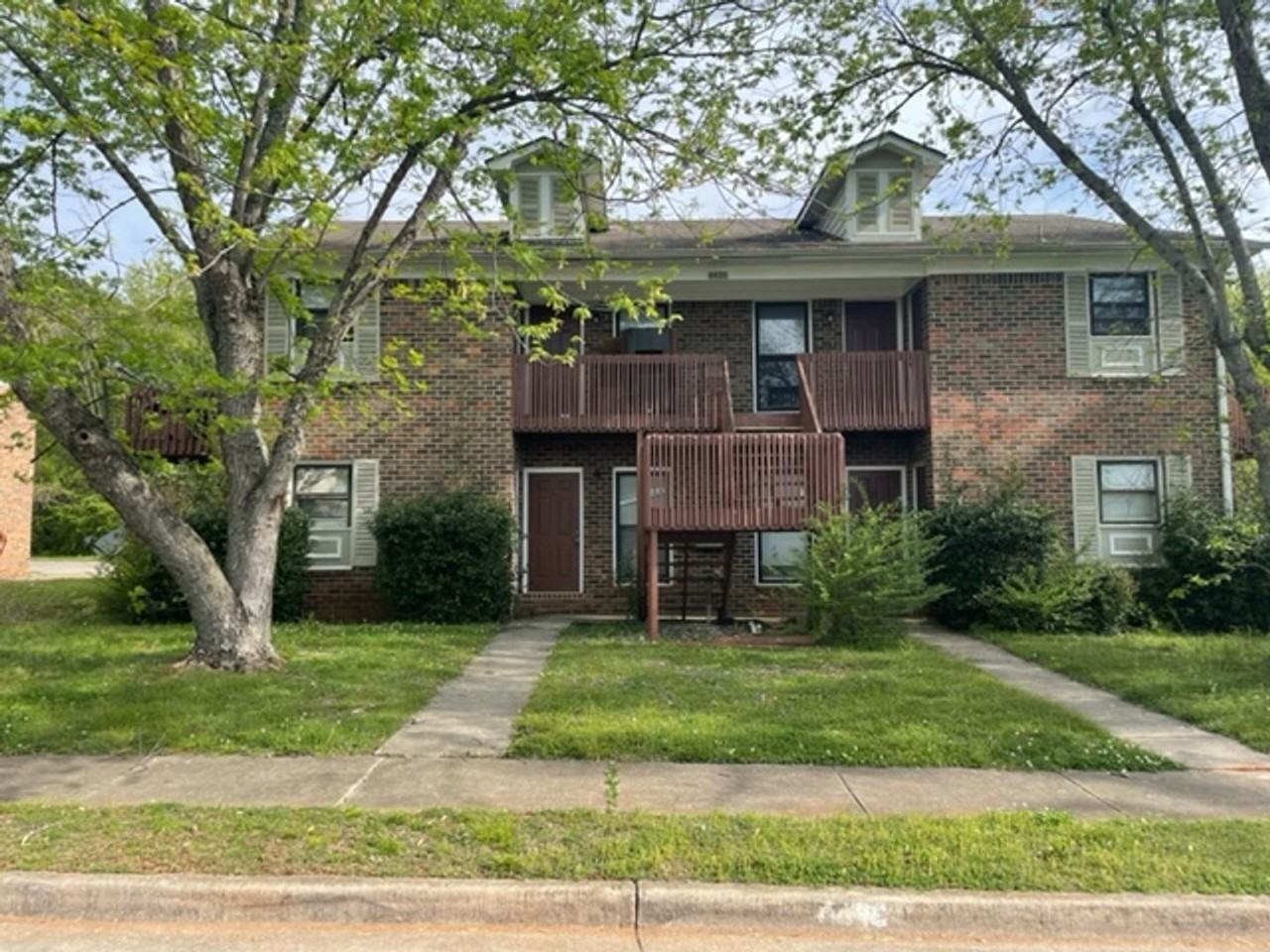 4420 Bonnell Drive - Photo 2 of 16