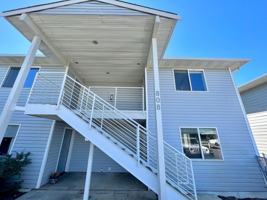 featured image of 808 E White Birch Ave