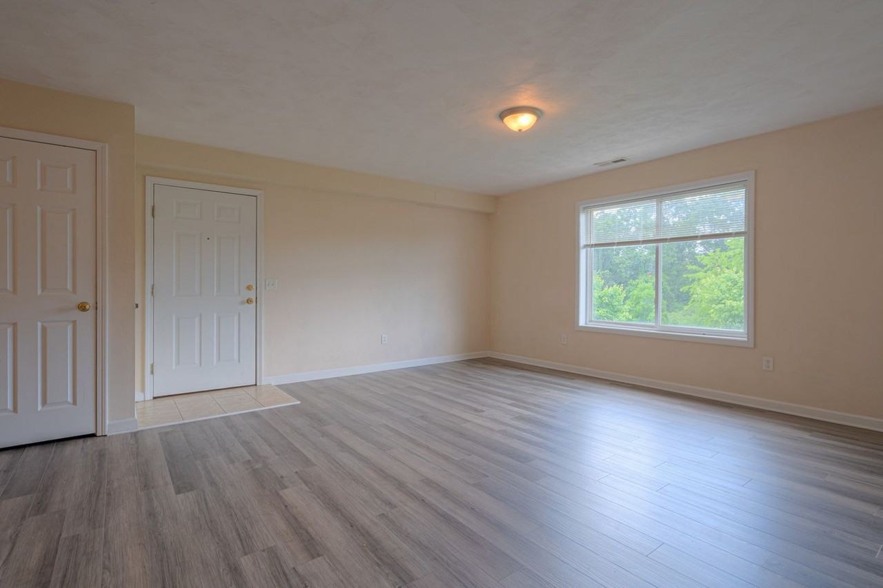 The Odyssey - Photo 5 of 19