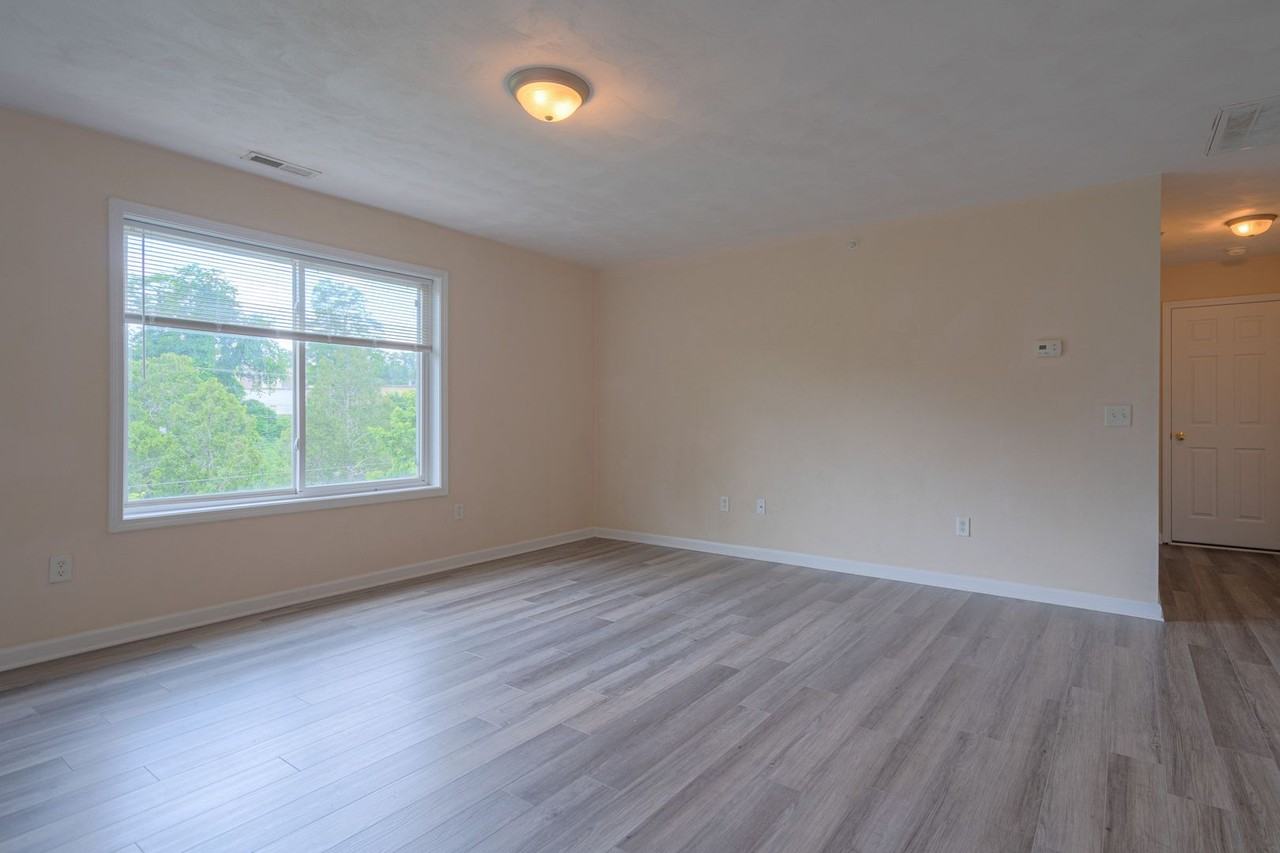 The Odyssey - Photo 6 of 19