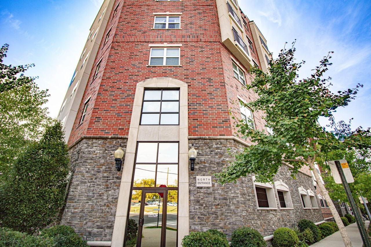 Grant Street Station - Photo 2 of 21