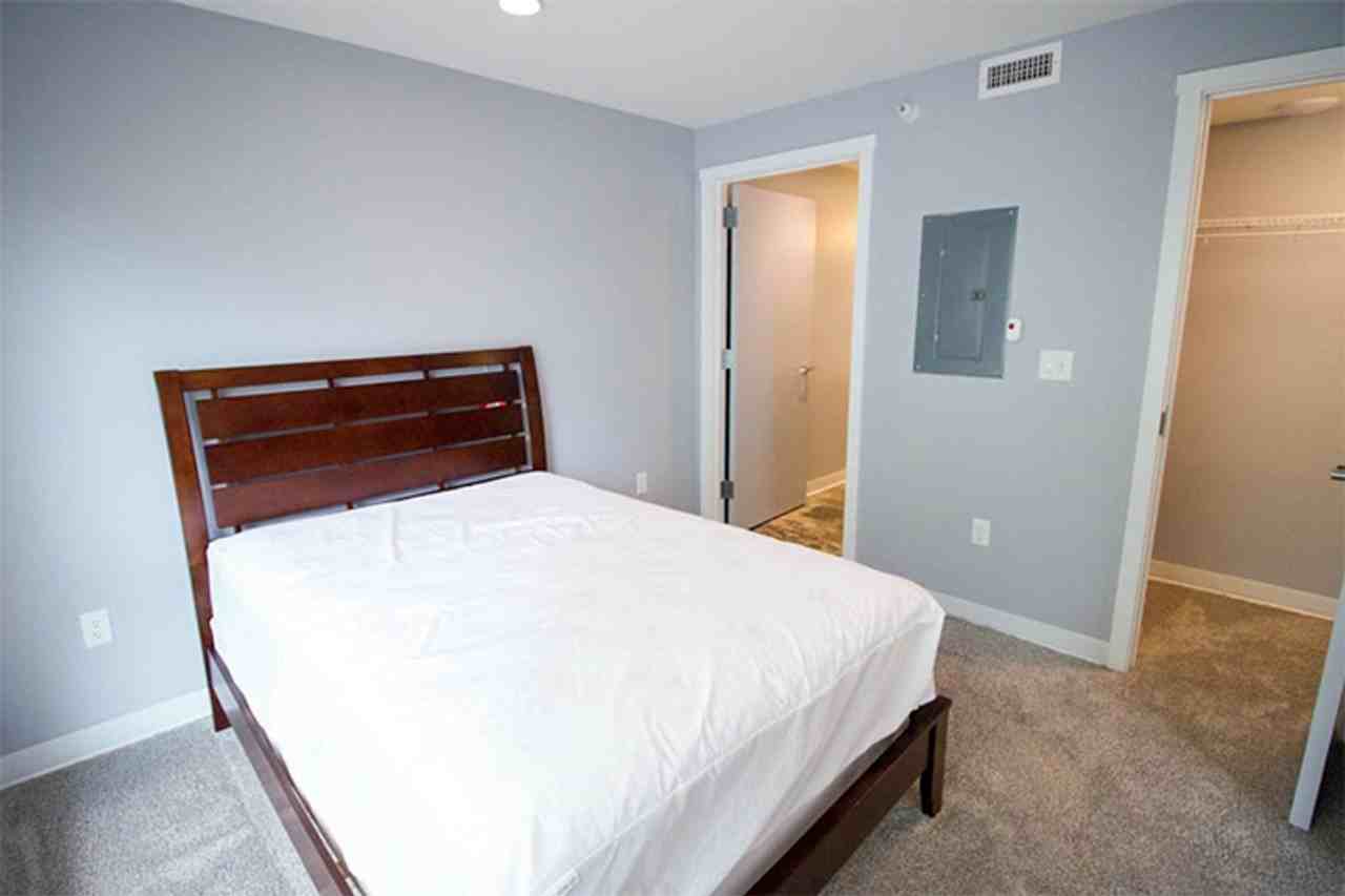 iMansion - Photo 7 of 50