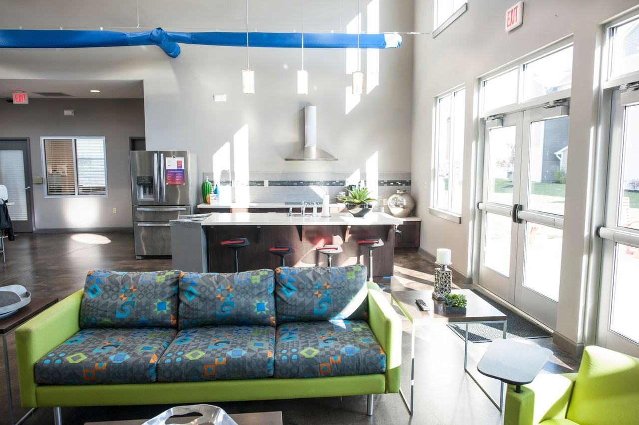 Richmond Flats - Photo 6 of 20