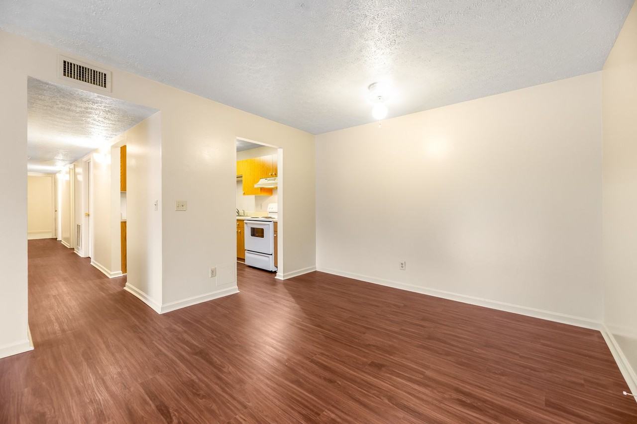 1711 Apartments - Photo 7 of 50