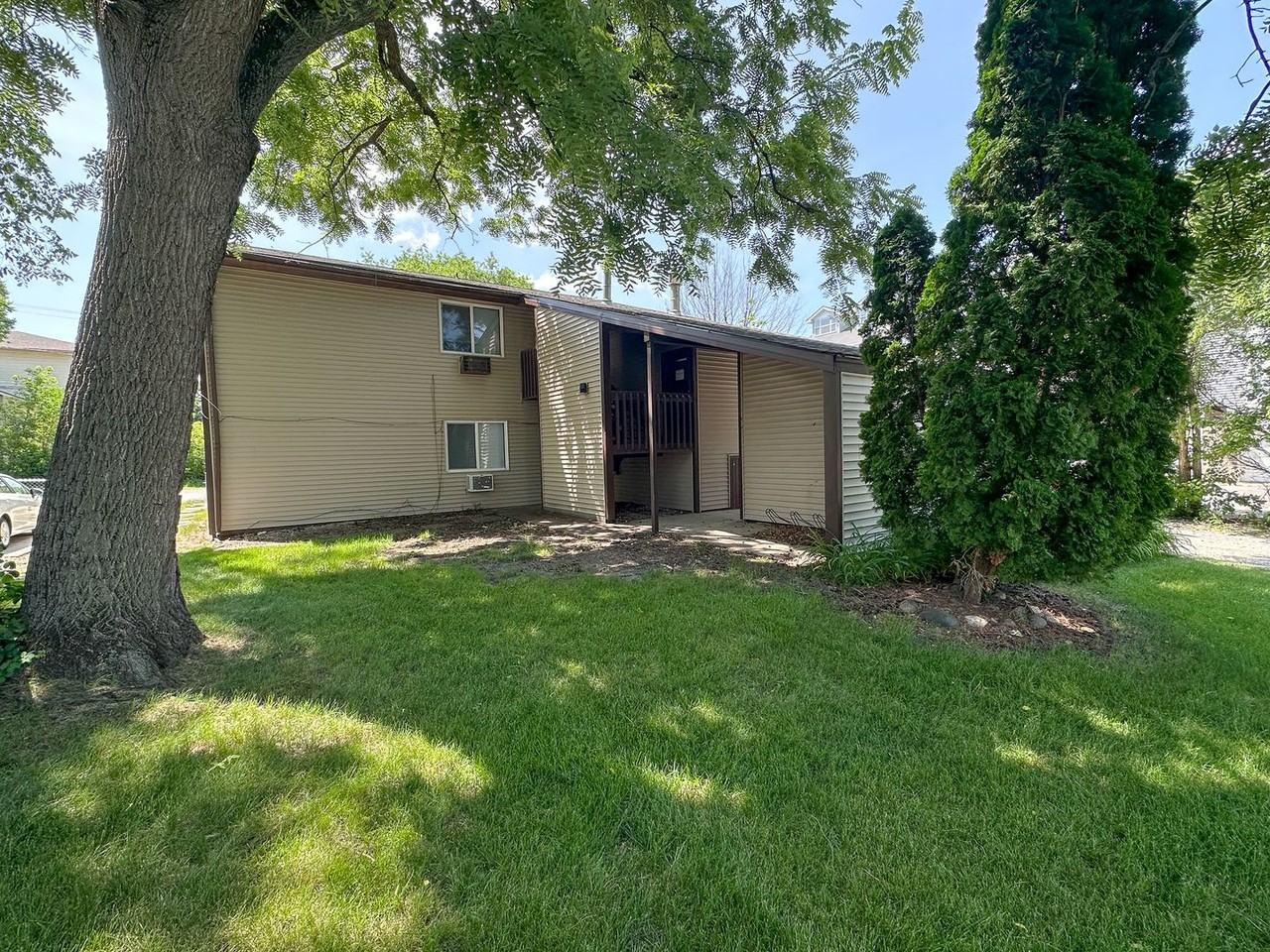 321 Stanton - Photo 2 of 26