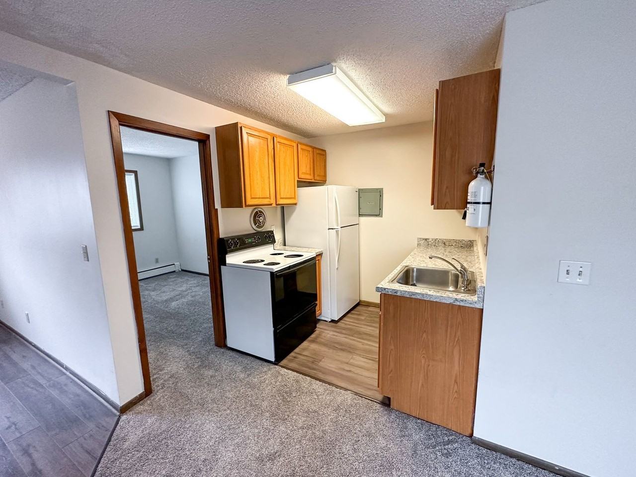 321 Stanton - Photo 7 of 26