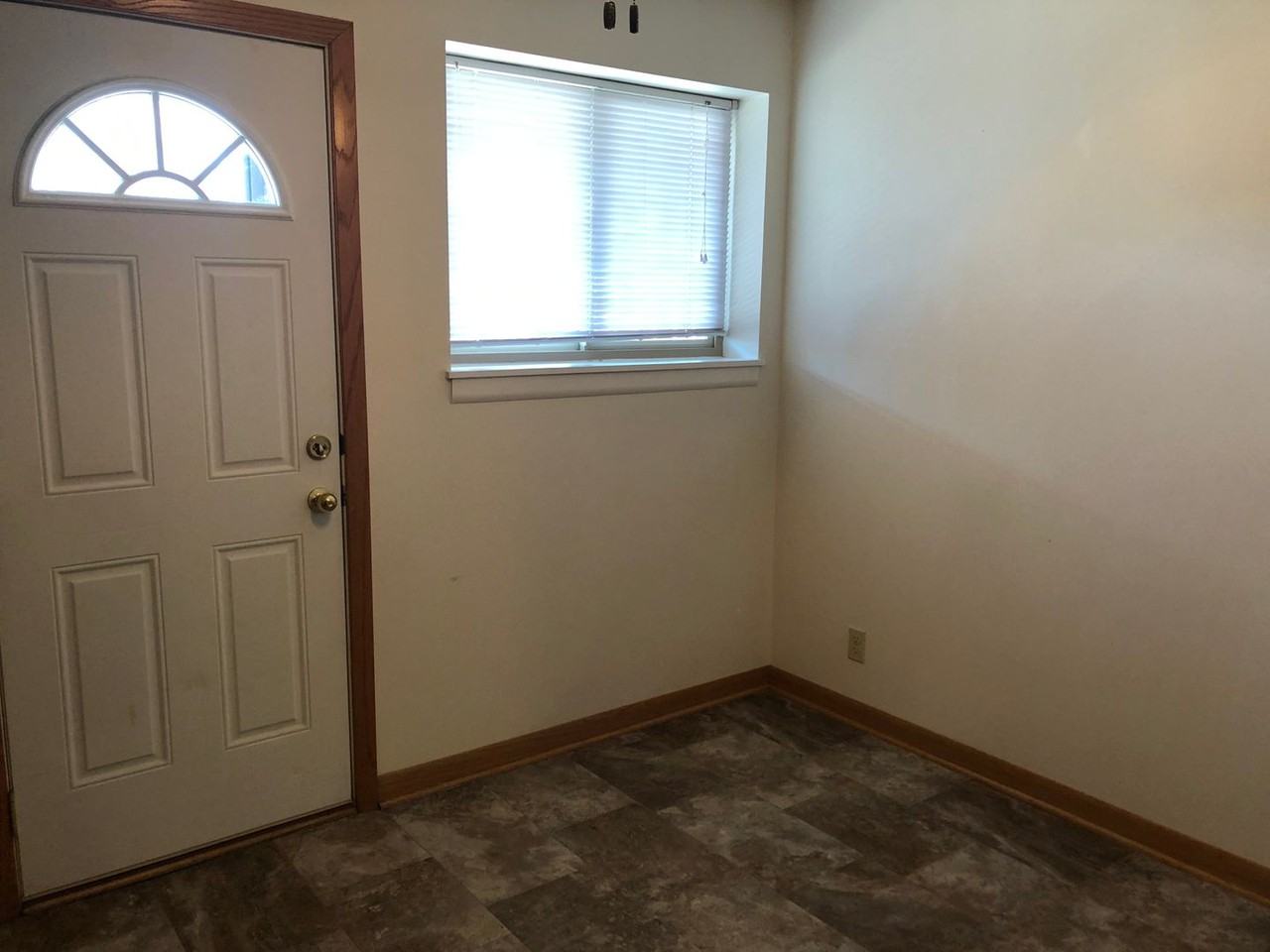 1108 S. 4th Street - Photo 7 of 44