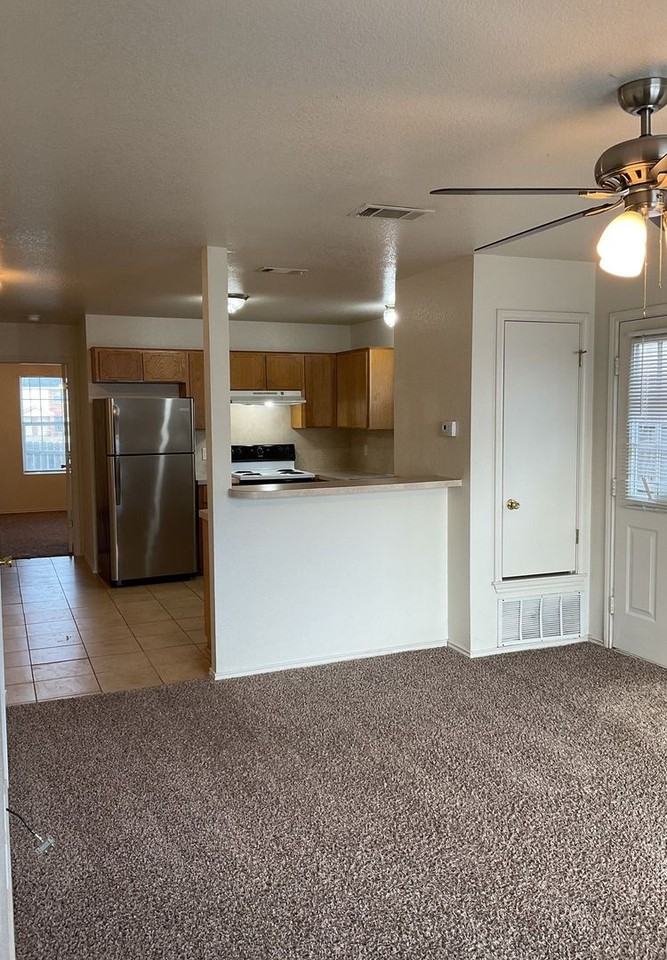 4005 Nadine Dr #D - Photo 6 of 16