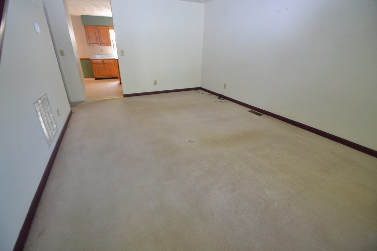 18 Beverley St - Photo 3 of 25