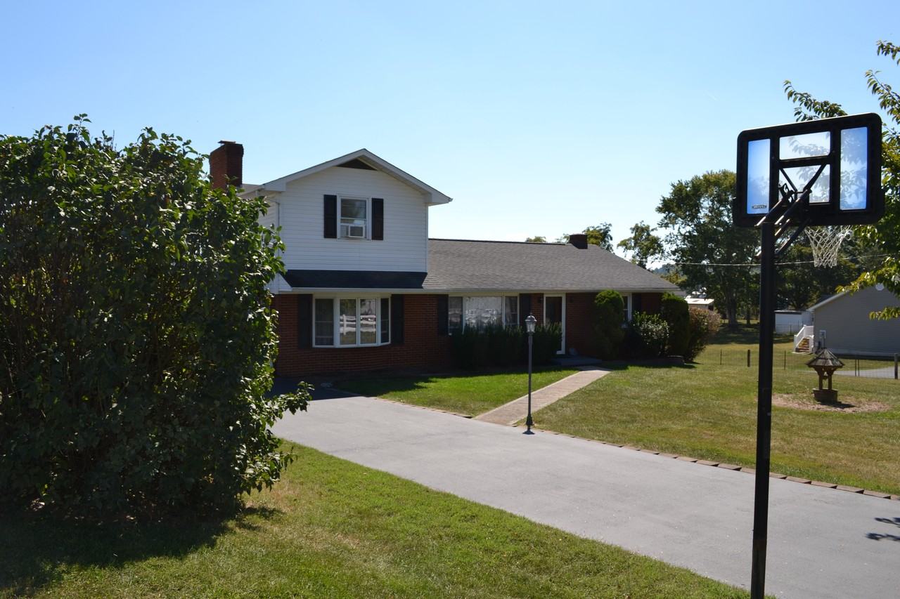 71 Indian Ridge Rd - Photo 2 of 20
