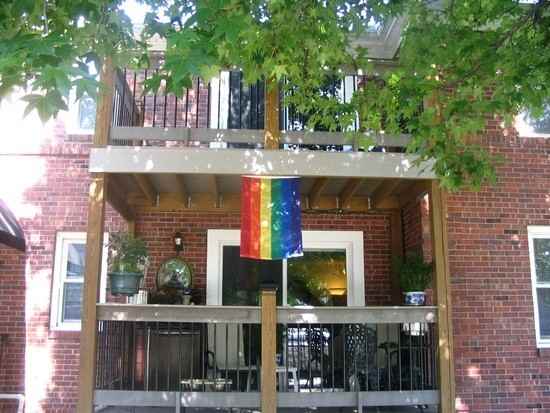 Westport Manor Apartments - Photo 6 of 7