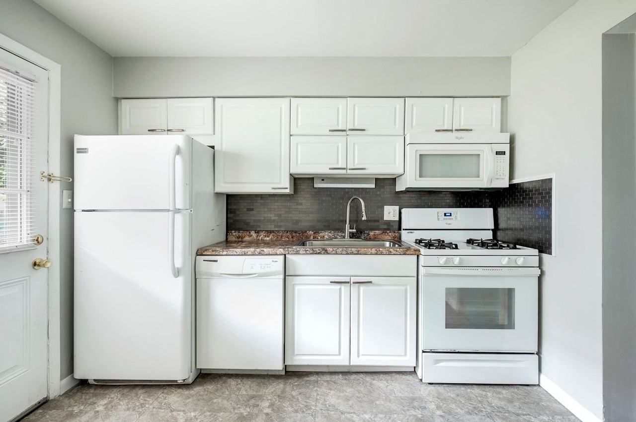 Riverview Place Apartments 810 Riverview Dr, Columbus, OH 43202 Zumper