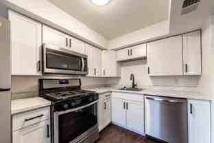 31 - 601 E Warrington - Photo 1 of 1