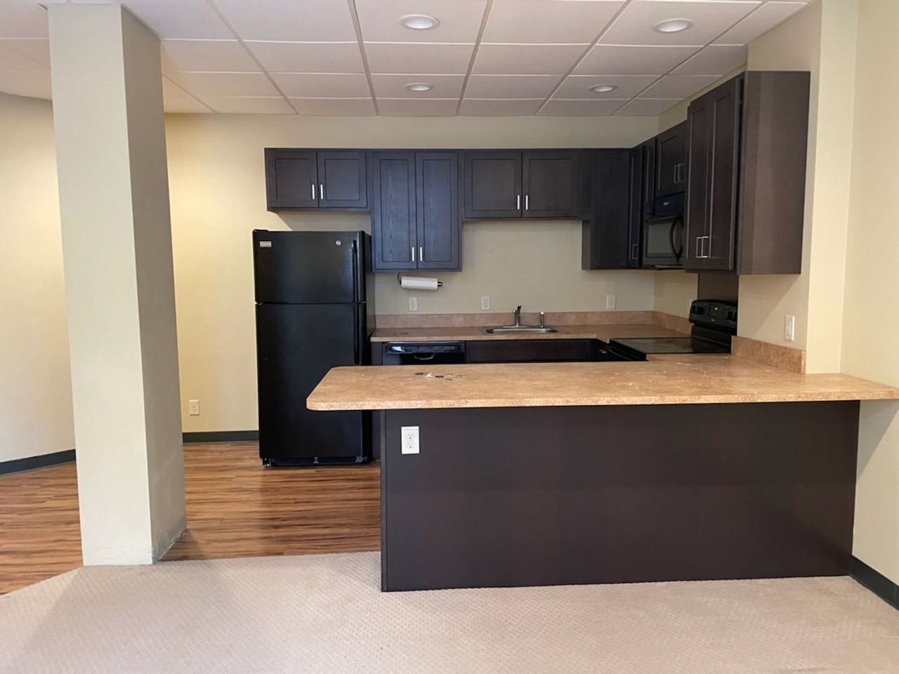 Apartments in the HEart of downtown Bozeman! - Photo 6 of 16