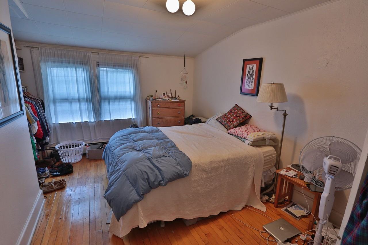 128-130 - Photo 4 of 20