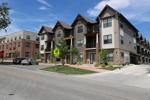 featured image of 1551 S Henderson St