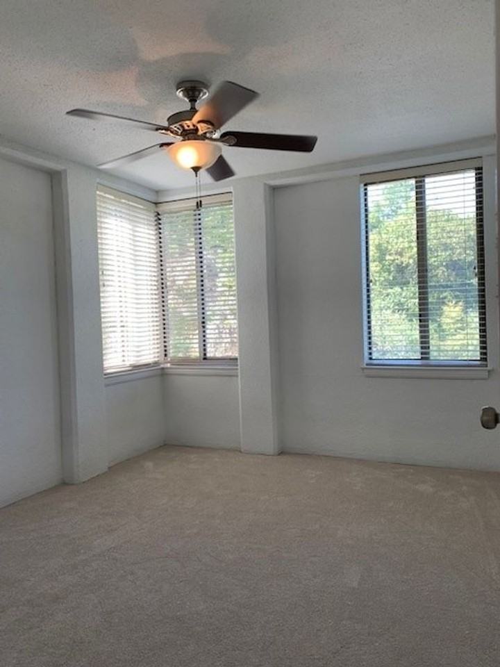 Rivercliff Apartments - Photo 2 of 3