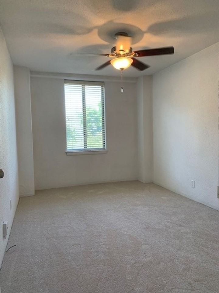 Rivercliff Apartments - Photo 3 of 3