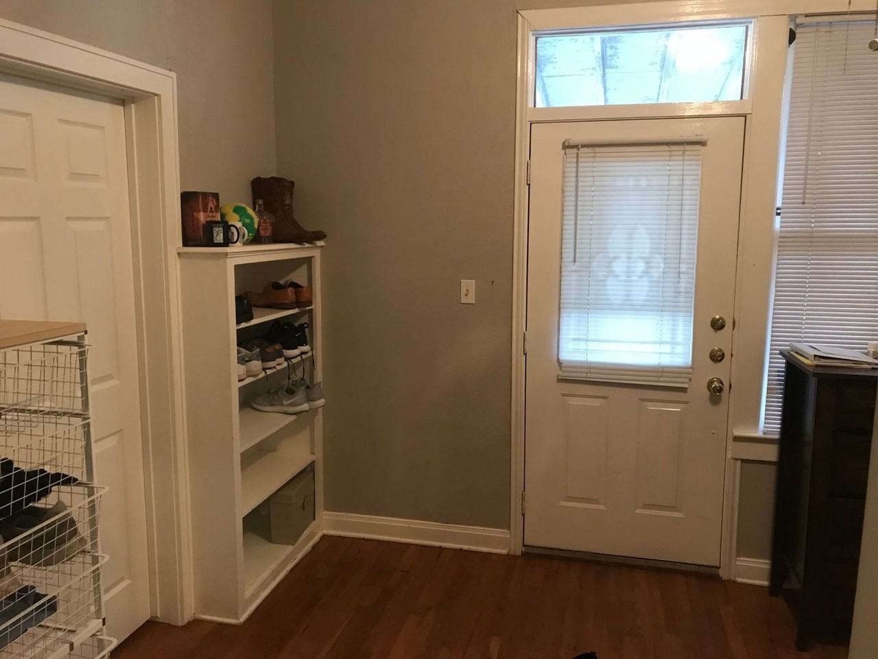 313 W. 37th Street - Photo 4 of 15