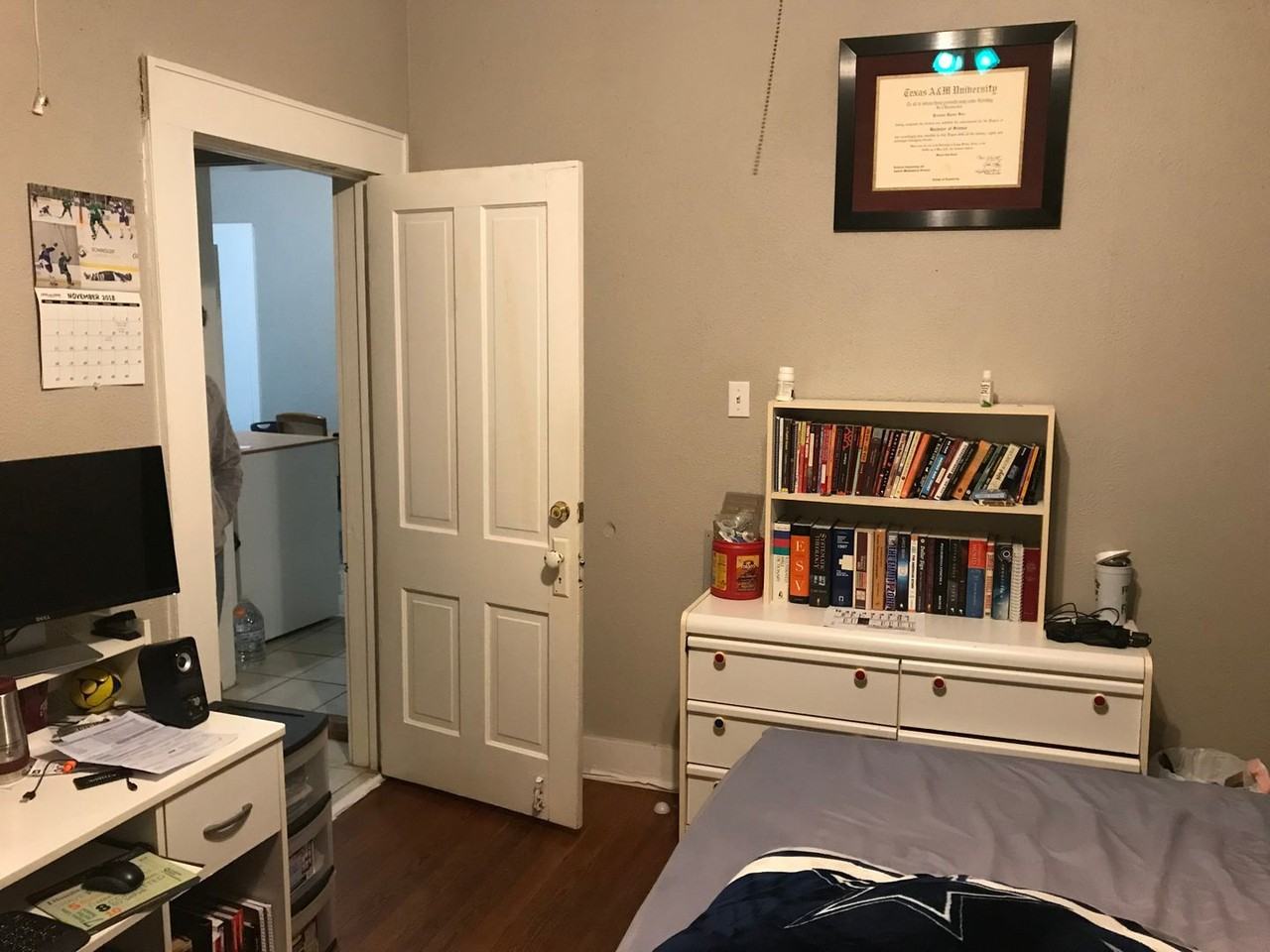 313 W. 37th Street - Photo 5 of 15