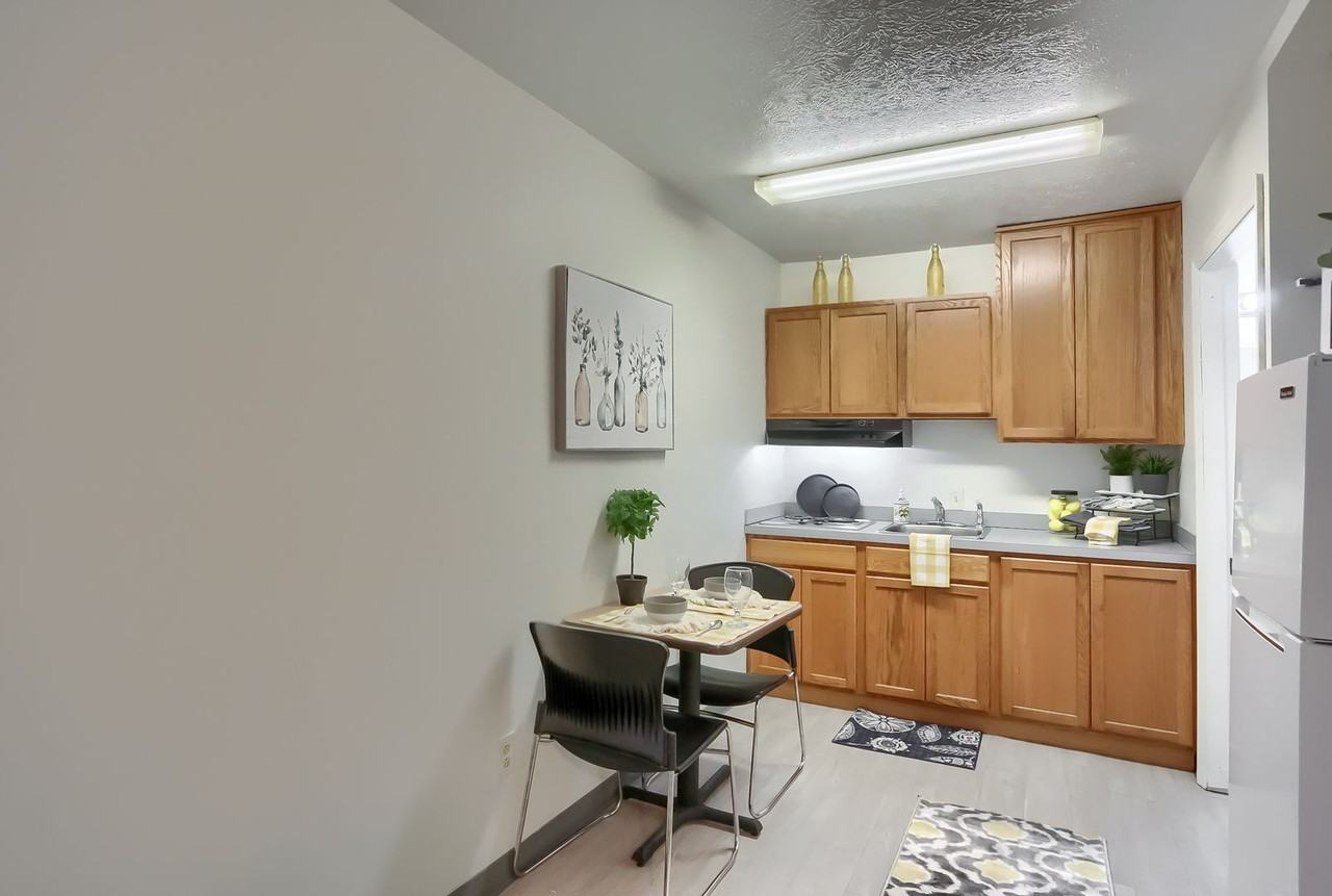 Stoneworth Apartments LLC. - Photo 4 of 19