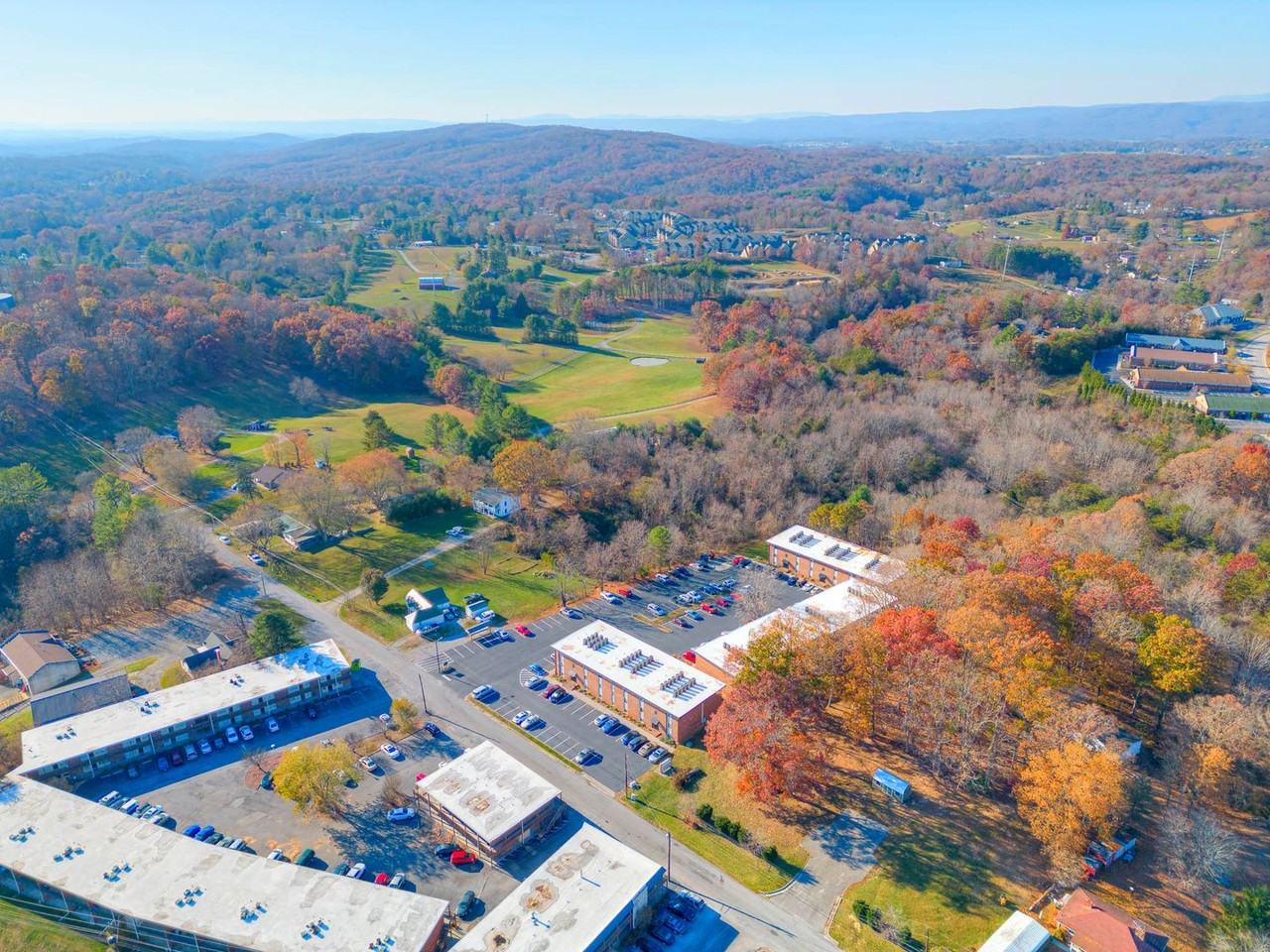 Ridgeview Apartments - Photo 5 of 25