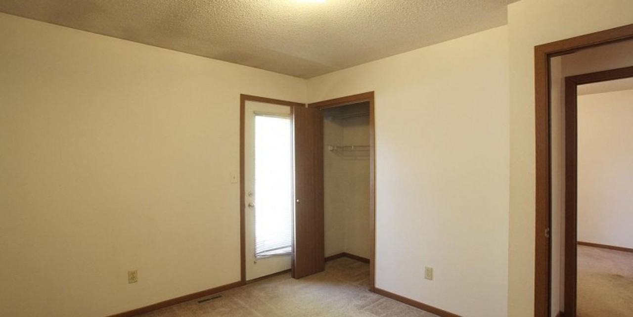 725 - 727 Orchard Street - CSB - Photo 3 of 11