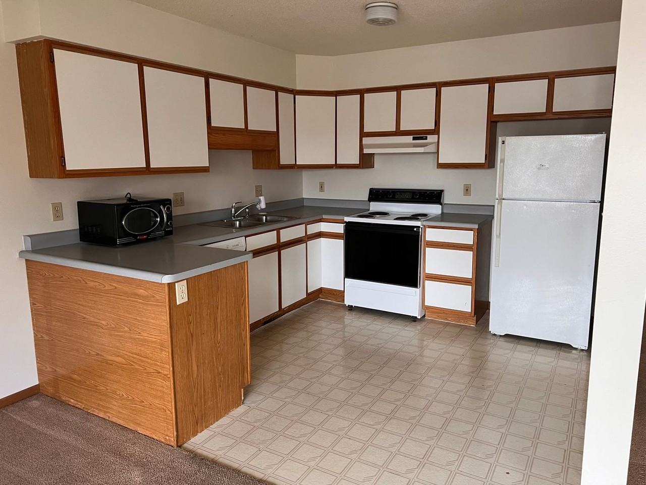 741 - 743 Orchard St. - CSB - Photo 2 of 16