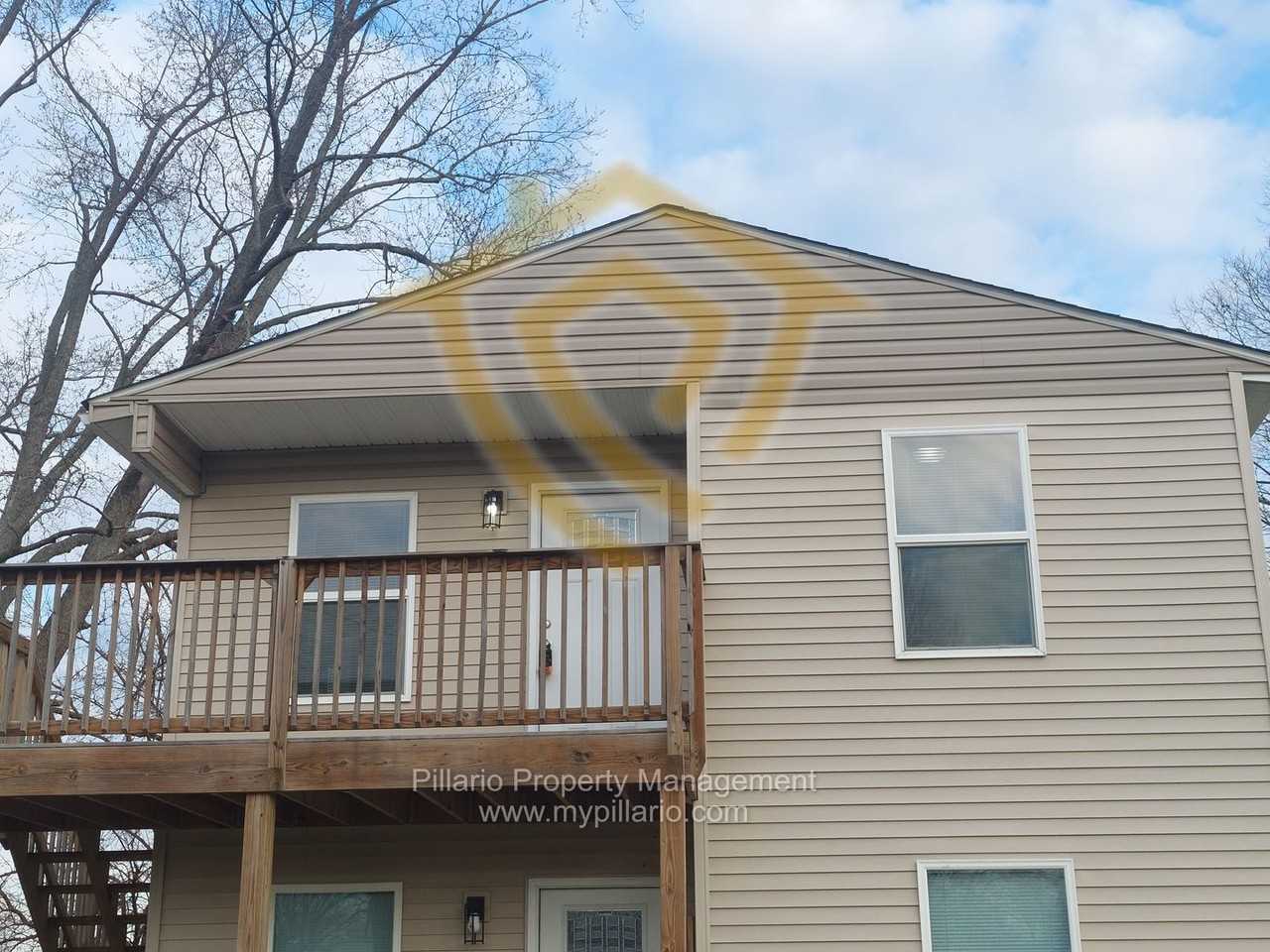 123 West North G St. - Photo 3 of 25