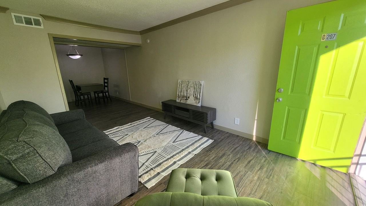 Commerce Village Apartments - Photo 3 of 35