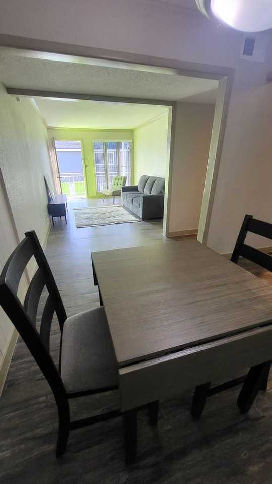 Commerce Village Apartments - Photo 5 of 35