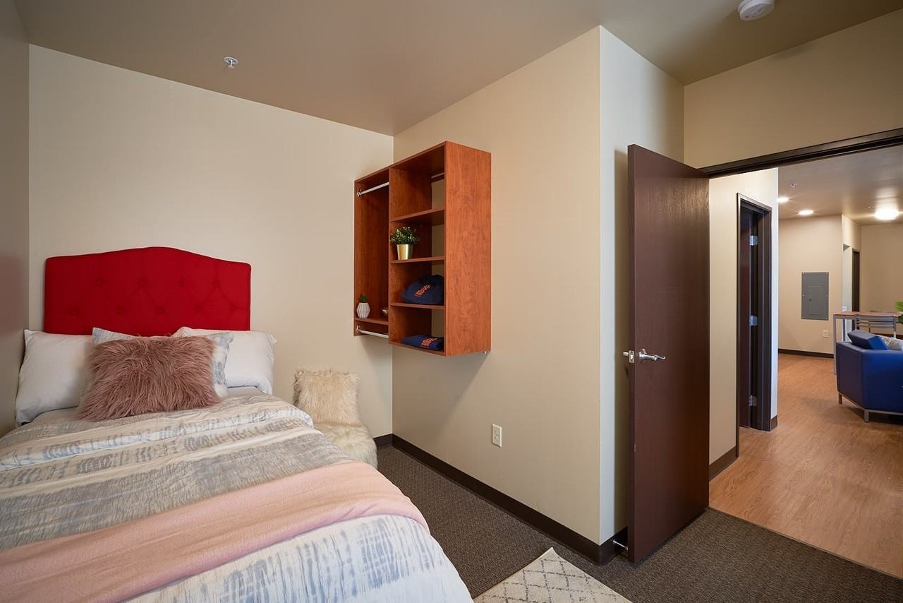 Newman Heights - Photo 6 of 50