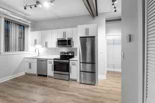 7645 N Sheridan Rd - Photo 1 of 1
