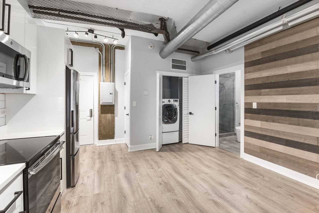 7645 N Sheridan Rd - Photo 6 of 16