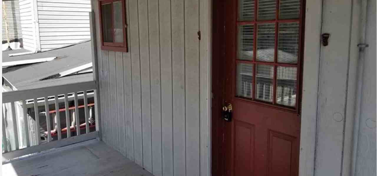 101 C Ave APT 1-3 - Photo 2 of 9