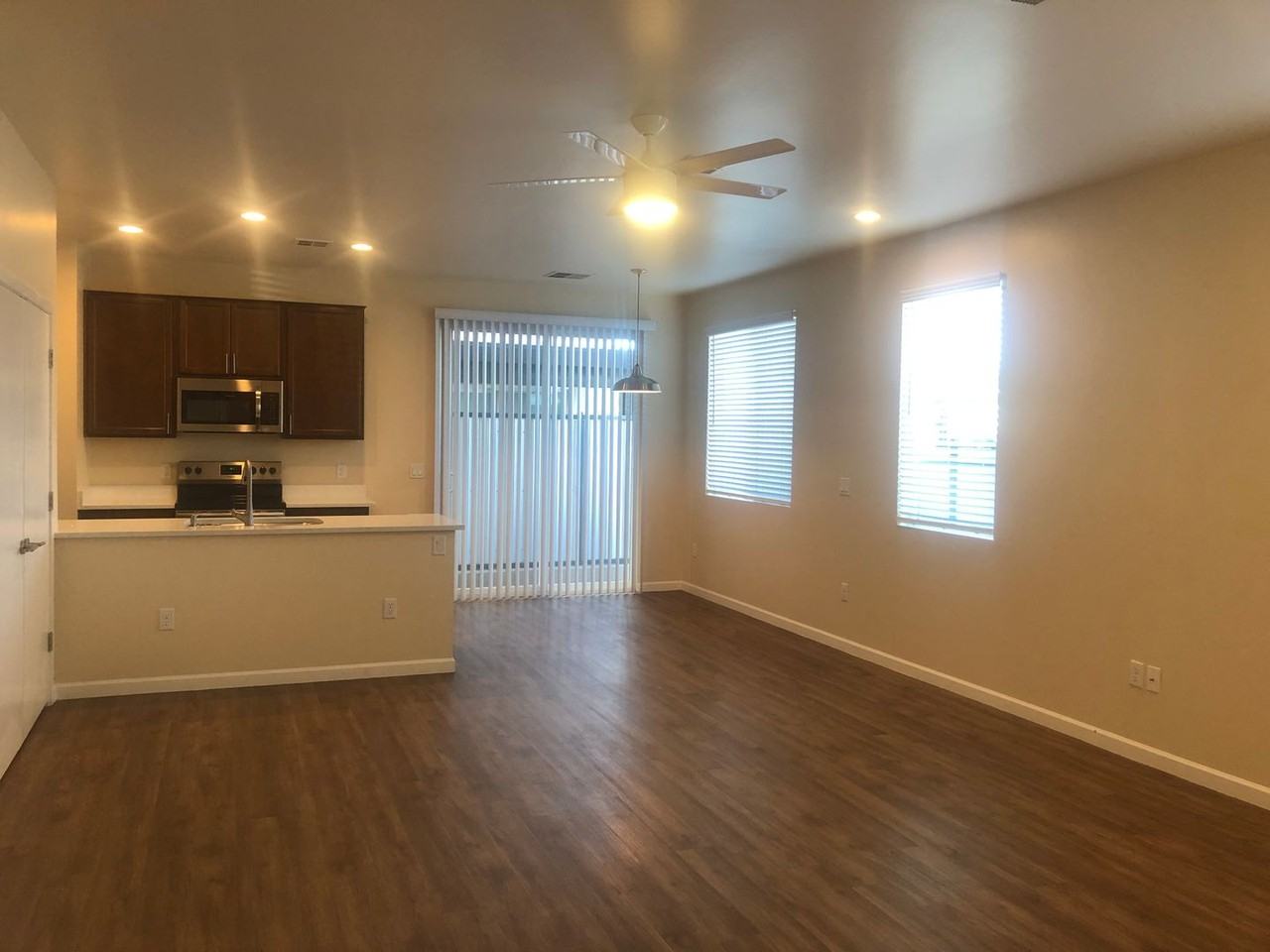 Luxurious Casitas de Café 1203 sq. ft. two - Photo 3 of 33